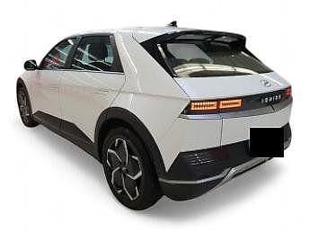 Gebraucht Hyundai Ioniq 125 kW (170 PS) 2023 Weiß Kleinwagen