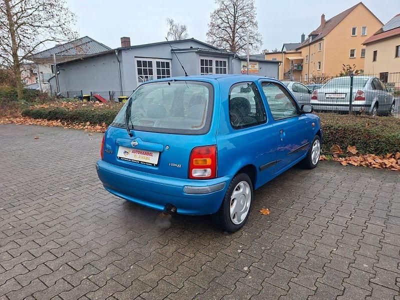 Gebraucht Nissan Micra 75 PS (55 kW) 1999 Blau Limousine