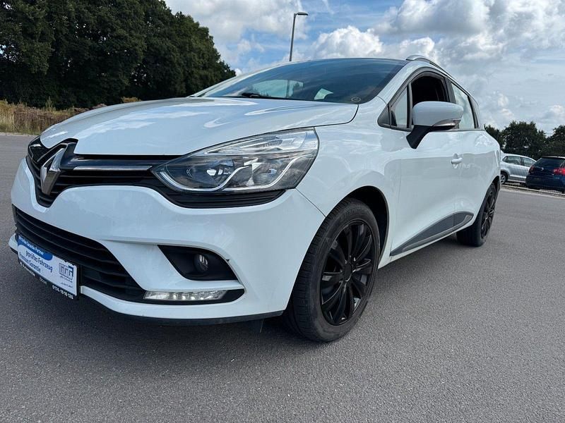 Weiß Gebraucht 2019 Renault Clio GrandTour Zen Kombi | 6.999 € (Guter Preis) - Bild 1/4