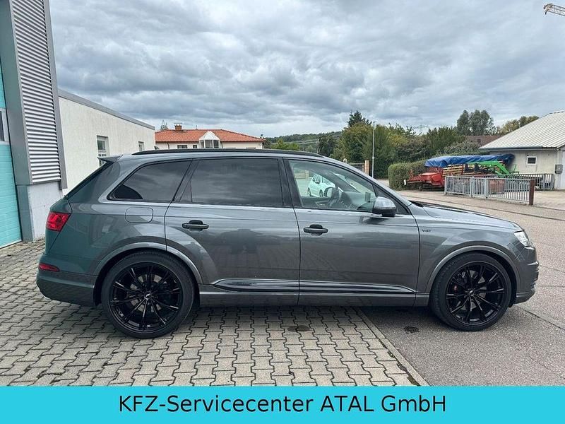 Gebraucht Audi SQ7 Sport 435 PS (319 kW) 2017 Grau SUV