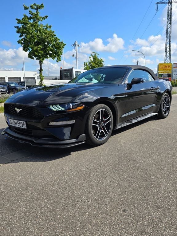 Schwarz Gebraucht 2022 Ford Mustang Cabrio | 31.900 € (Fairer Preis) - Bild 1/4