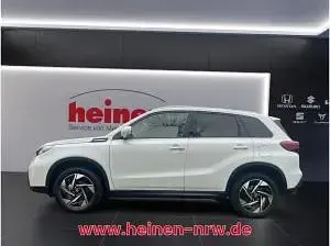 Neu Suzuki Vitara 110 PS (80 kW) 2026 Weiß (cool white) SUV