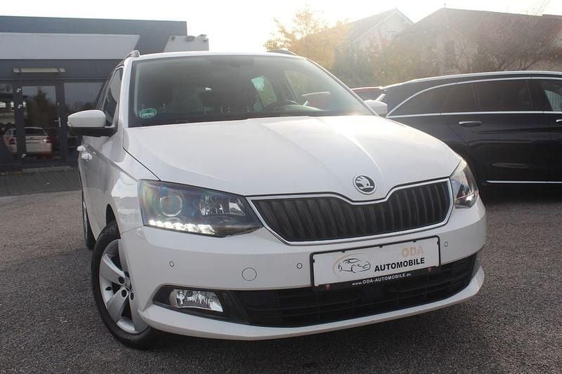 Gebraucht Skoda Fabia Style 110 PS (80 kW) 2017 Bila candy/candyweiss Kombi