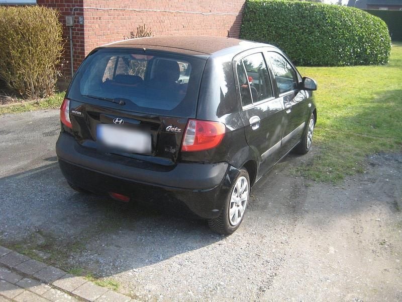 Gebraucht Hyundai Getz 67 PS (49 kW) 2008 Schwarz Kleinwagen