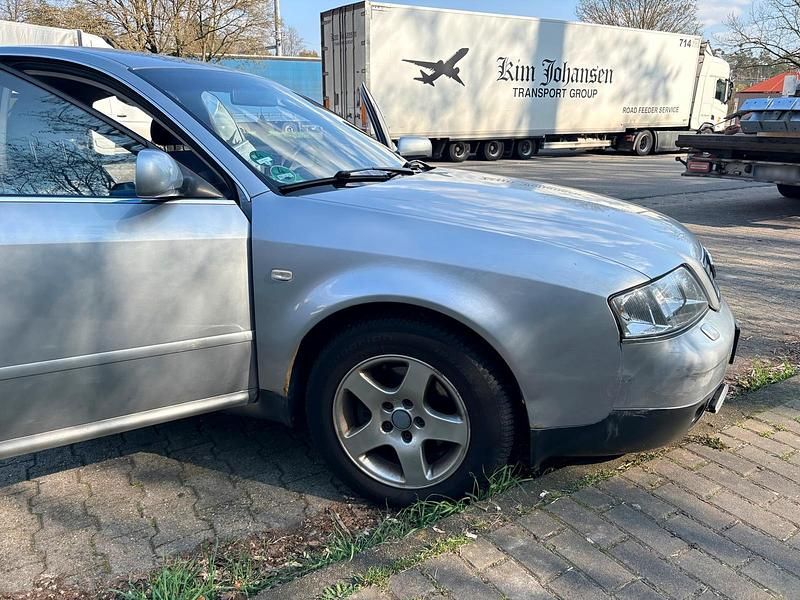 Gebraucht Audi A6 170 PS (125 kW) 1999 Silber Limousine