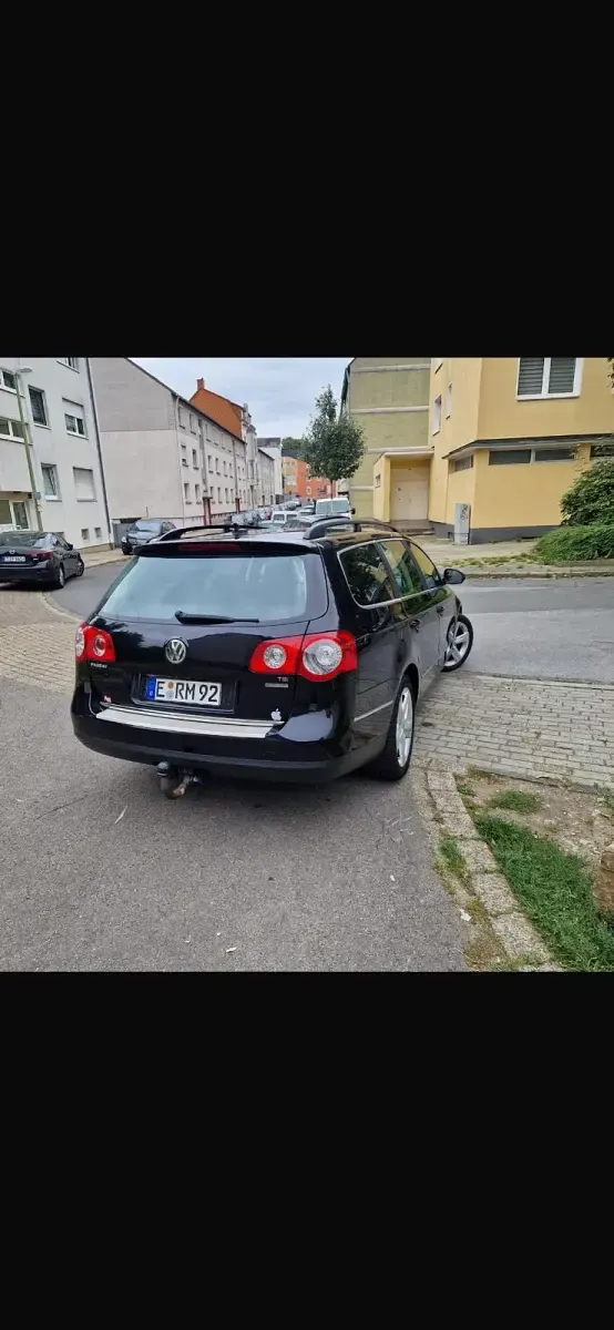 Gebraucht VW Passat 160 PS (117 kW) 2010 Schwarz Kombi