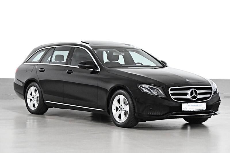 Schwarz Gebraucht 2017 Mercedes E200 Avantgarde Kombi | 29.990 € (Fairer Preis) - Bild 1/4
