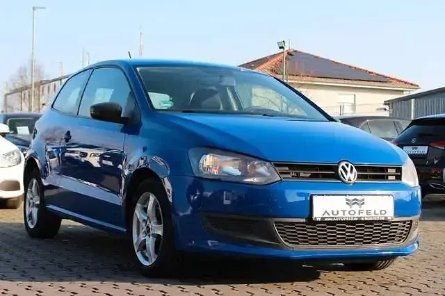 Gebraucht VW Polo Trendline 69 PS (50 kW) 2013 Blau Kleinwagen