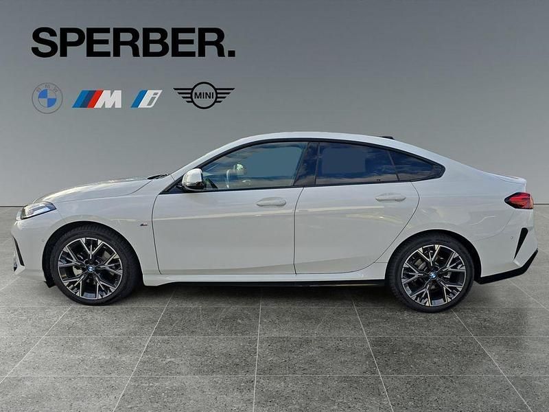 Gebraucht BMW 220 M Sport 156 PS (114 kW) 2025 Weiß Limousine