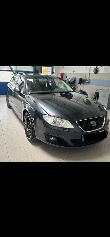 Grau Gebraucht 2011 Seat Exeo Kombi | 6.000 € (Etwas zu teuer) - Bild 1/4