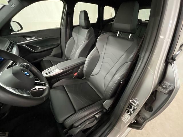 Gebraucht BMW X1 Performance 136 PS (100 kW) 2025 Spacesilber metallic SUV