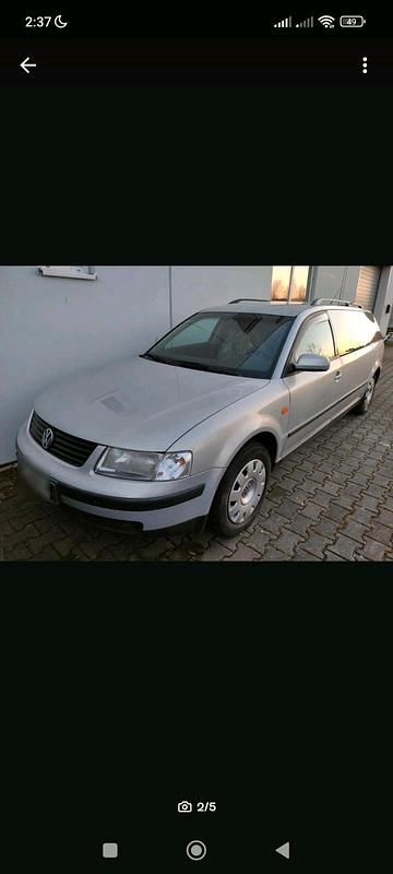 Gebraucht VW Passat 100 PS (73 kW) 2009 Silber Limousine