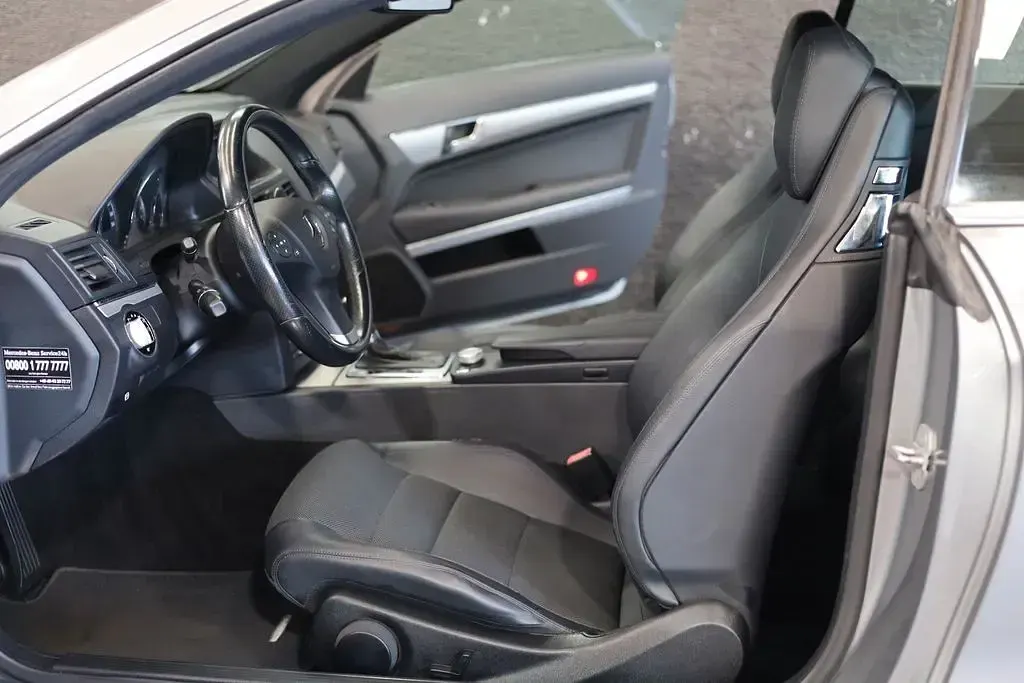 Gebraucht Mercedes E250 Avantgarde 204 PS (150 kW) 2010 Silber Coupé