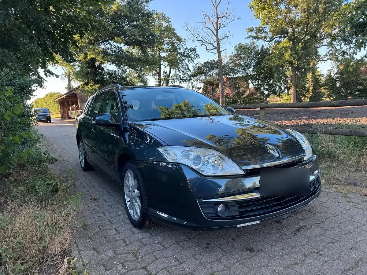 Gebraucht Renault Laguna III 150 PS (110 kW) 2009 Kombi