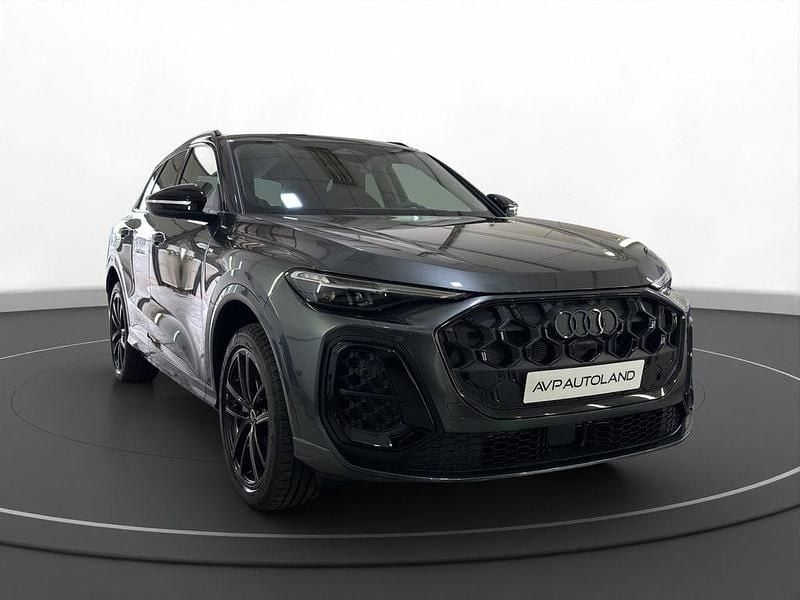Neu Audi Q5 S-Line 204 PS (150 kW) 2026 Grau SUV