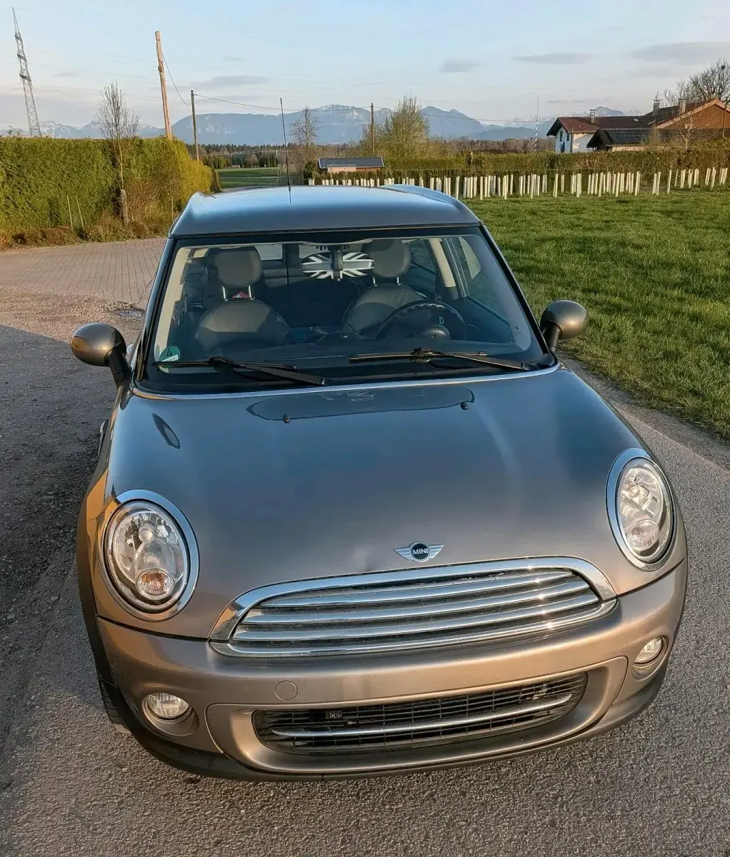 Gebraucht Mini Cooper 122 PS (89 kW) 2011 Grau Kleinwagen