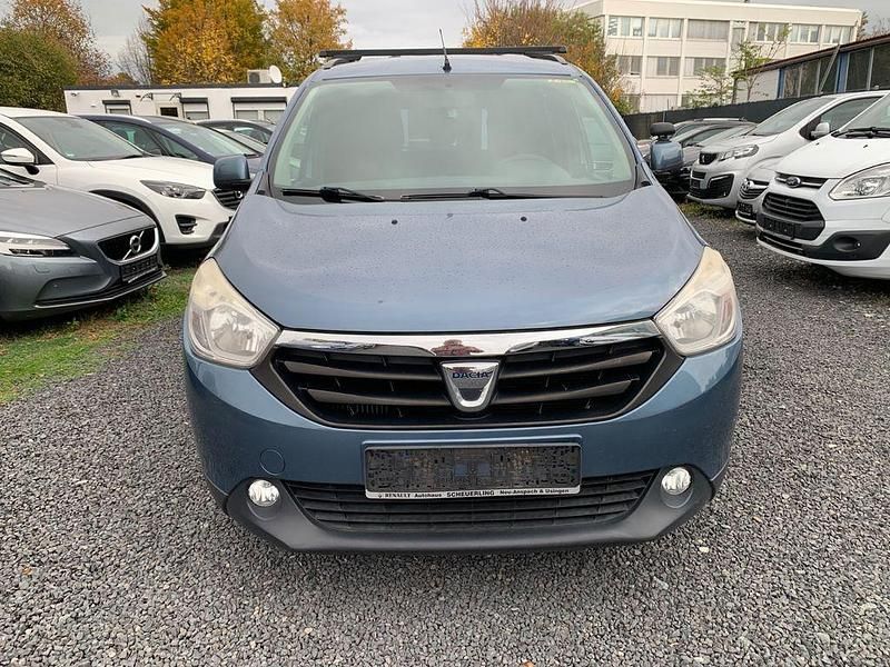 Gebraucht 2014 Dacia Lodgy Lauréate Van / Kleinbus | 4.799 € (Superpreis) - Bild 1/4