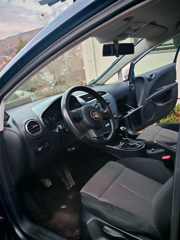 Gebraucht Seat Leon Sport 125 PS (91 kW) 2009 Blau Kleinwagen