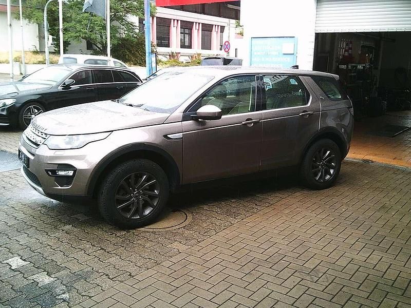 Bronze Gebraucht 2016 Land Rover Discovery Sport HSE SUV | 15.900 € (Fairer Preis) - Bild 1/4