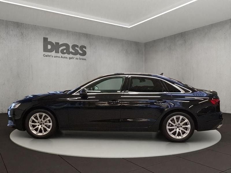 Gebraucht Audi A4 Performance 204 PS (150 kW) 2023 Mythosschwarz metallic Limousine