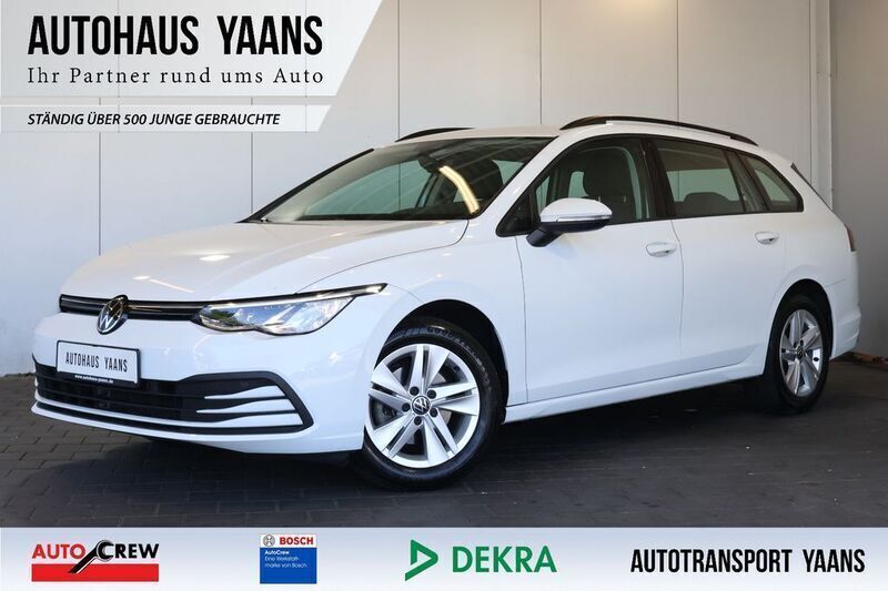 Weiß Gebraucht 2023 VW Golf VIII Life Limousine | 22.789 € (Guter Preis) - Bild 1/4