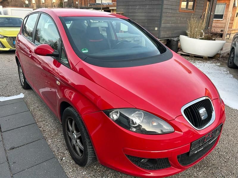 Gebraucht Seat Altea 150 PS (110 kW) 2005 Rot Kleinwagen