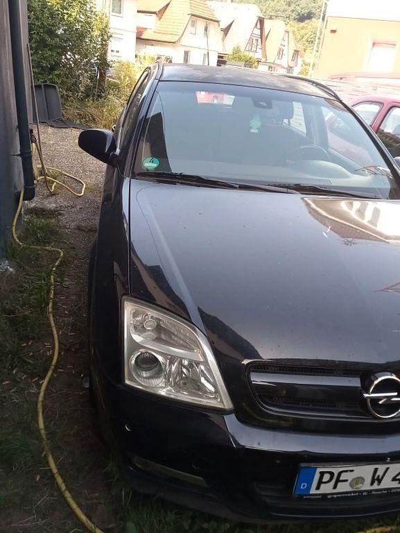 Schwarz Gebraucht 2003 Opel Signum Kombi | 750 € (Guter Preis) - Bild 1/4