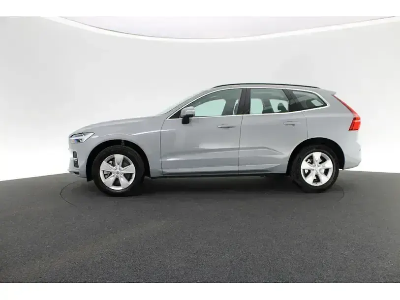 Gebraucht Volvo XC60 Core 197 PS (144 kW) 2023 Grau SUV