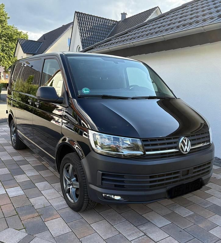 Schwarz Gebraucht 2018 VW T6 Van | 17.500 € (Guter Preis) - Bild 1/4