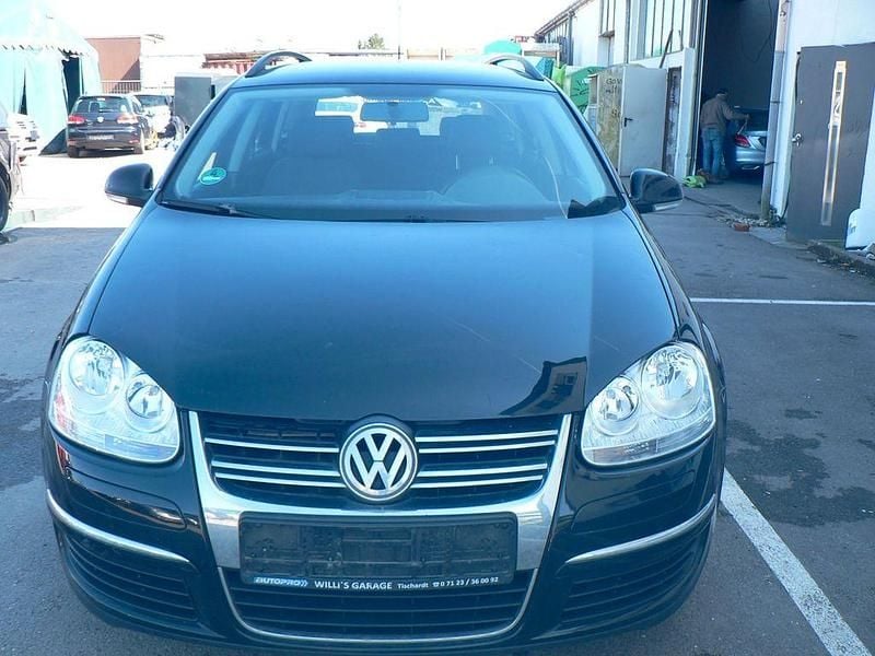 Gebraucht VW Golf V Trendline 102 PS (75 kW) 2009 Schwarz Kombi