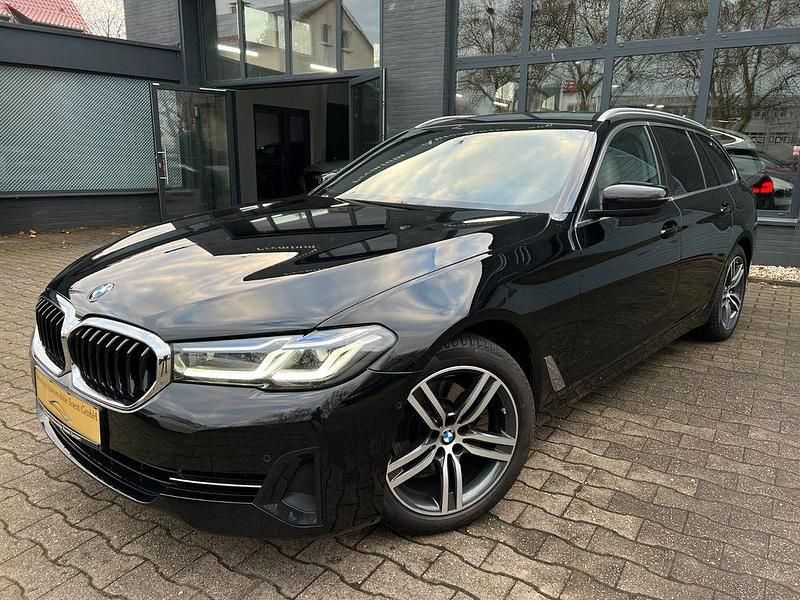 Gebraucht BMW 520 190 PS (139 kW) 2021 Schwarz Kombi