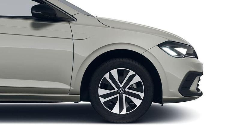 Neu VW Polo 95 PS (69 kW) 2025 Grau Limousine