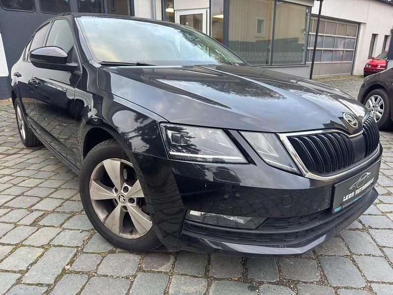 Gebraucht Skoda Octavia Ambition 150 PS (110 kW) 2018 Schwarz Limousine