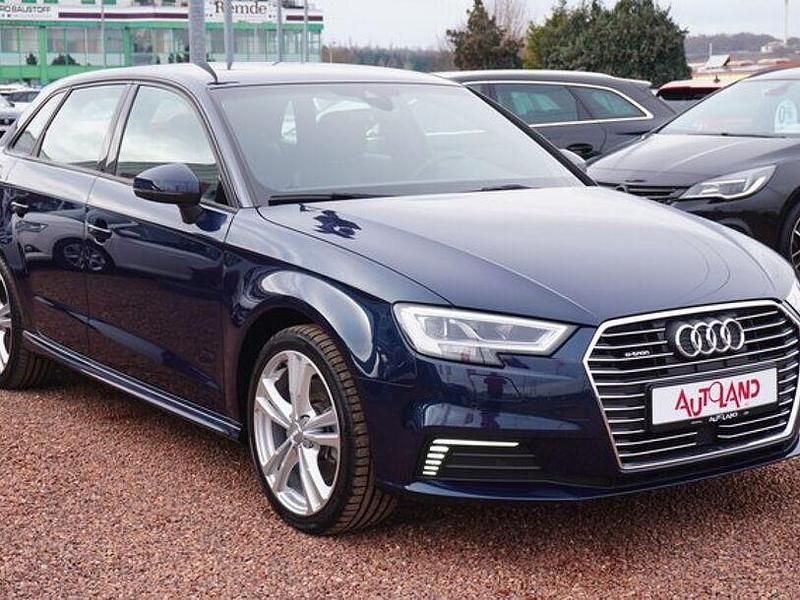 Gebraucht Audi A3 Ambiente 204 PS (150 kW) 2020 Andere Limousine