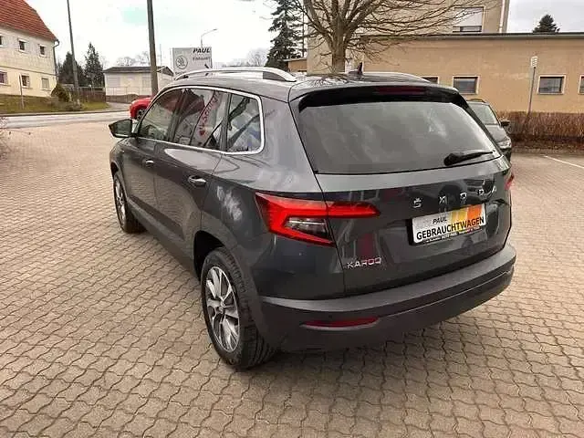 Gebraucht Skoda Karoq Clever 150 PS (110 kW) 2021 Quarzgrau metallic SUV