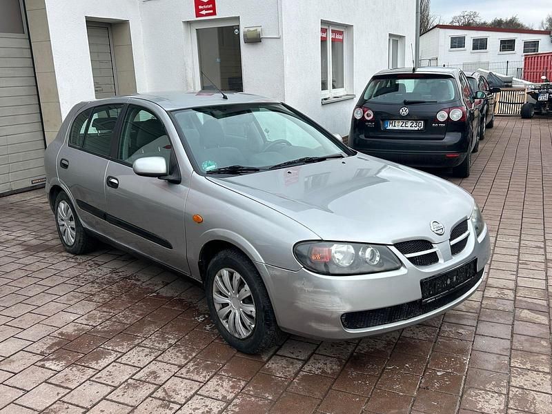 Gebraucht Nissan Almera 98 PS (72 kW) 2003 Silber Limousine