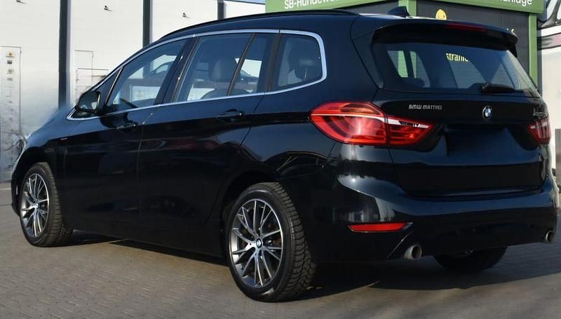 Gebraucht BMW 220 Gran Tourer 190 PS (139 kW) 2016 Schwarz Van / Kleinbus