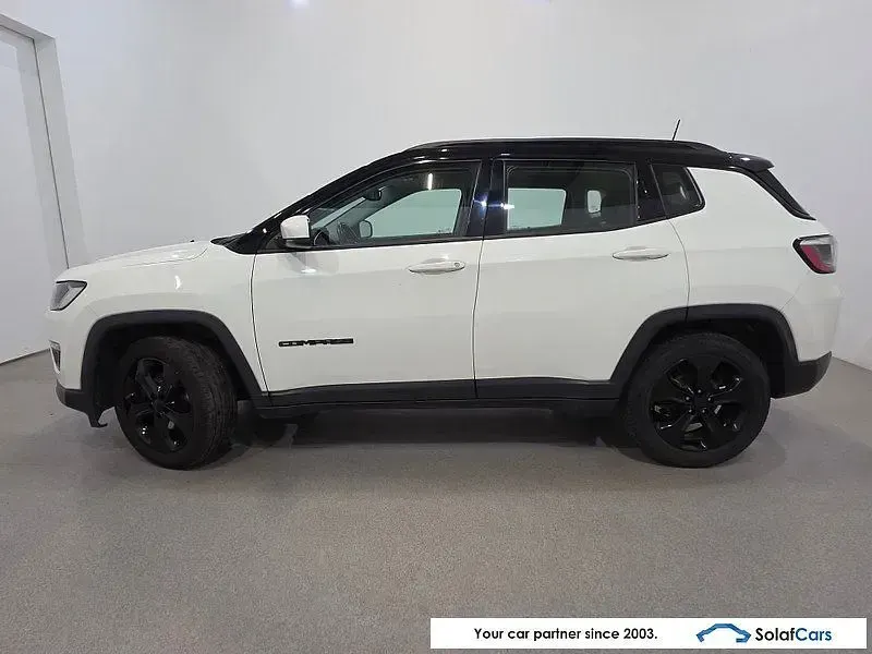 Gebraucht Jeep Compass Night Eagle 140 PS (102 kW) 2018 Weiß SUV