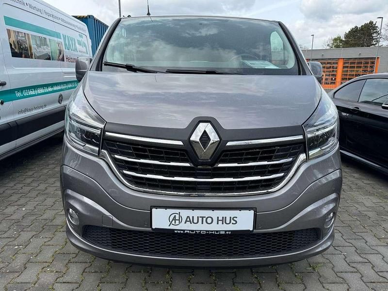 Gebraucht Renault Trafic Komfort 145 PS (106 kW) 2020 Grau Van / Kleinbus