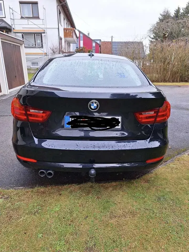 Gebraucht BMW 325 Luxury Line 218 PS (160 kW) 2013 Limousine