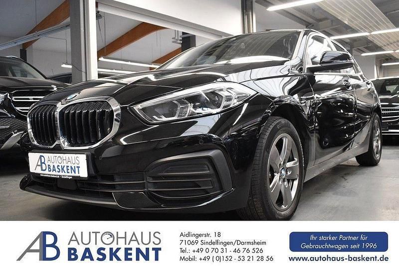 Schwarz Gebraucht 2021 BMW 118 Advantage Kleinwagen | 18.999 € (Fairer Preis) - Bild 1/4