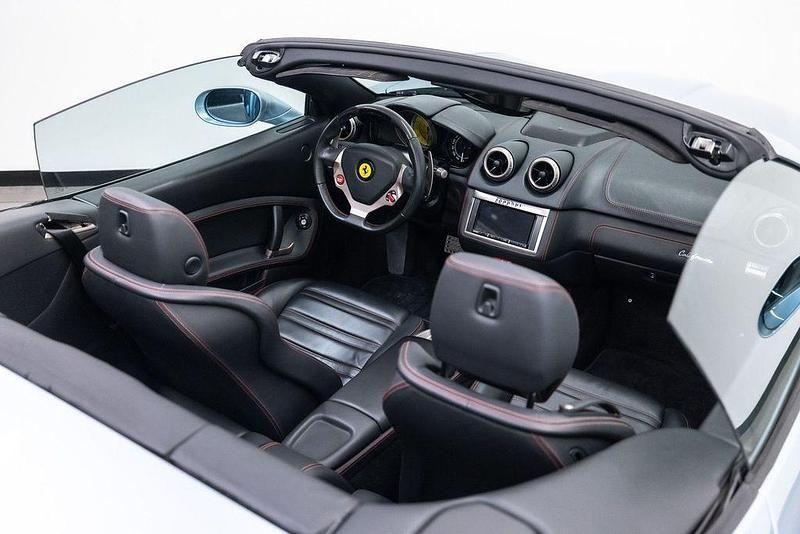 Gebraucht Ferrari California 466 PS (342 kW) 2009 Blau Cabrio