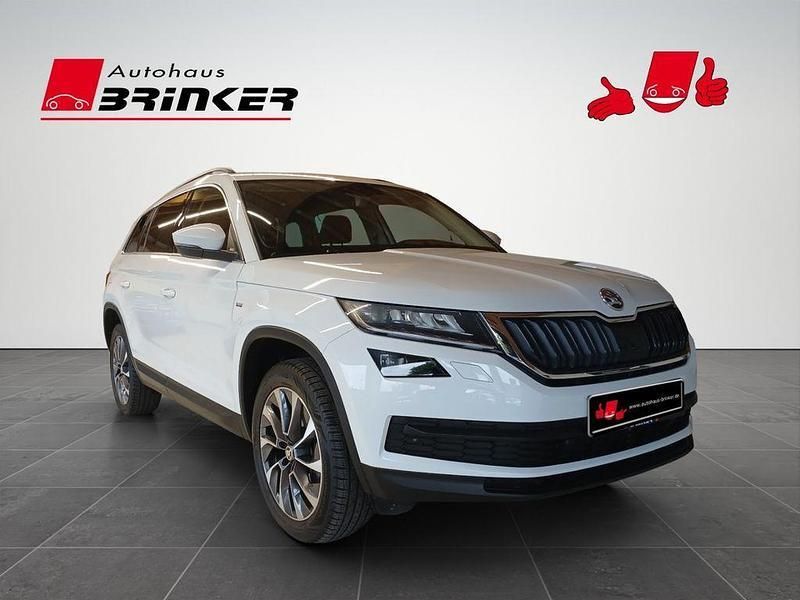 Weiss Gebraucht 2020 Skoda Kodiaq Drive SUV | 26.930 € (Fairer Preis) - Bild 1/4