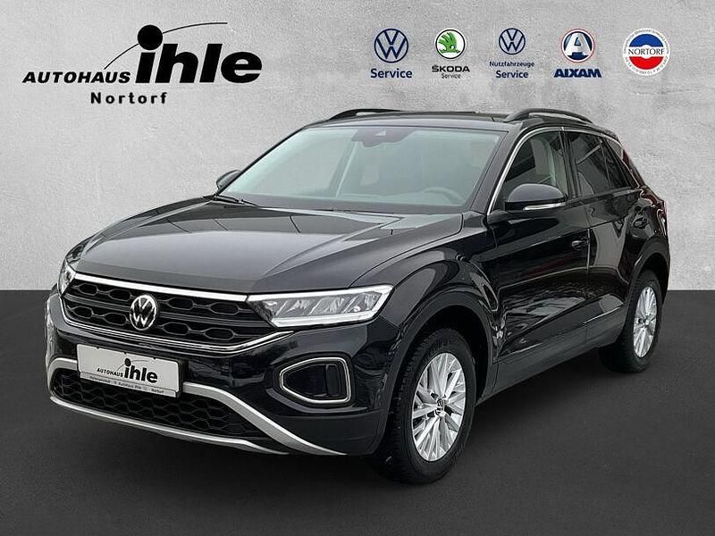 Deep black perleffekt Gebraucht 2024 VW T-Roc Life SUV | 26.480 € (Teuer) - Bild 1/4