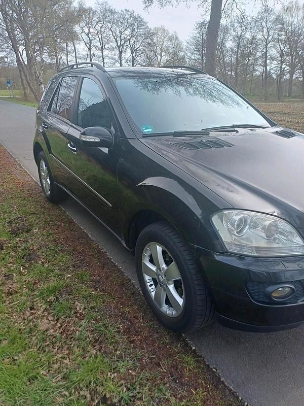 Occasion Mercedes ML320 224 ch (164 kW) 2007 Noir SUV