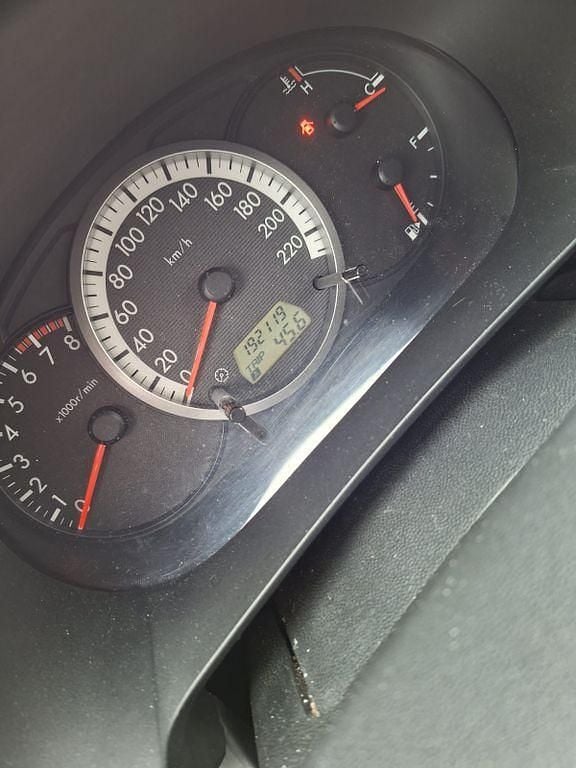 Second-hand Mazda 5 143 CP (105 kW) 2007 Argintiu Monovolum