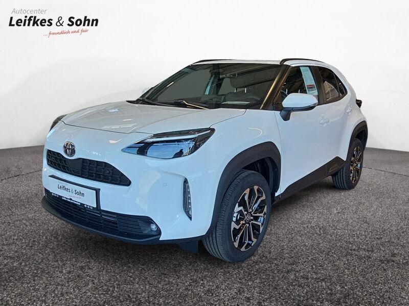Schneeweiß Neu 2025 Toyota Yaris Cross SUV | 30.290 € - Bild 1/4