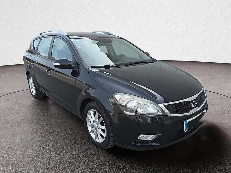 Second-hand Kia Ceed 116 CP (85 kW) 2013 Hatchback