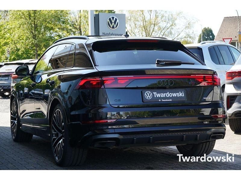 Gebraucht Audi Q8 S-Line 286 PS (210 kW) 2025 Schwarz SUV