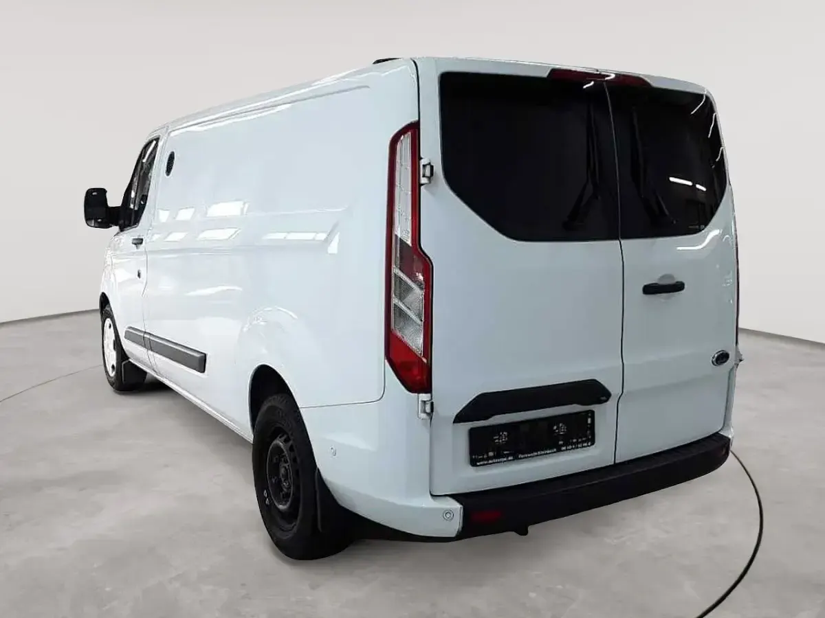 Gebraucht Ford Transit Custom Trend 131 PS (96 kW) 2022 Frostweiß Pickup